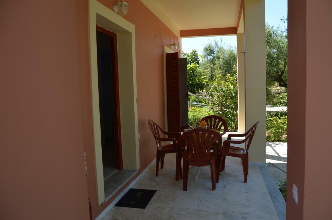 Anemona Apartments And Studios Vasilikí Buitenkant foto